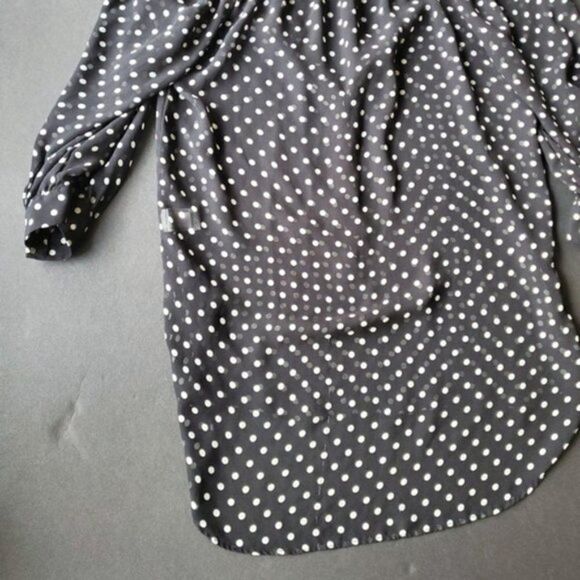 💍Lauren Conrad Polka dot Blouse - Picture 8 of 8